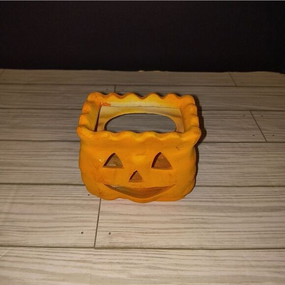 Ceramic Orange Paper Bag Pumpkin Face Candle Holder Decoration 3½in Tall - Picture 1 of 7
